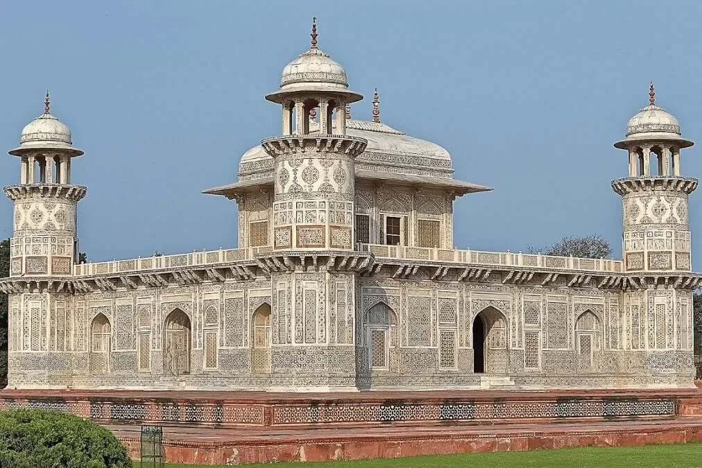 7-Day Golden Triangle Tour