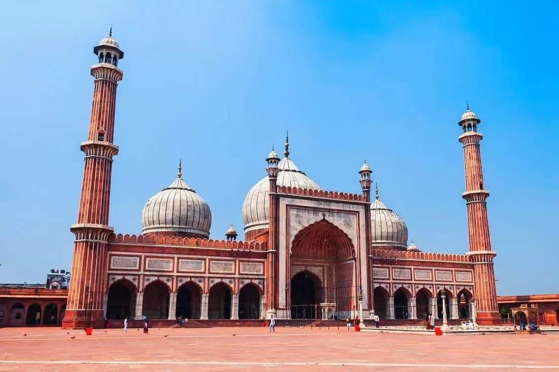 Capital And Crown - A Delhi and Agra's Tour
