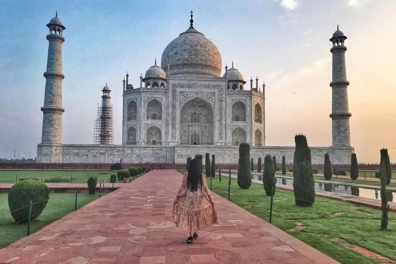 The Majestic Agra's Overnight Tour