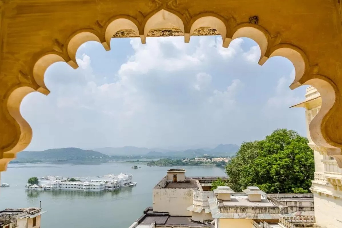 Golden Triangle And Udaipur